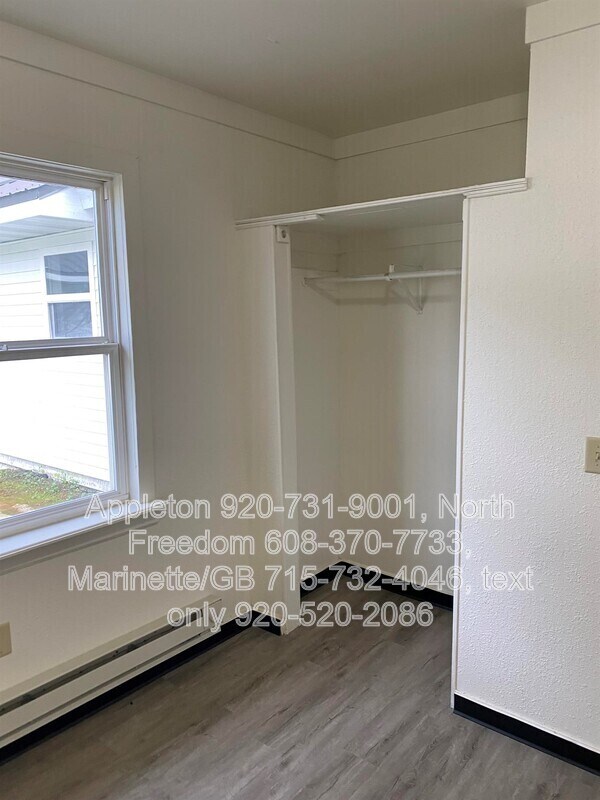 Building Photo - S7559 US-12