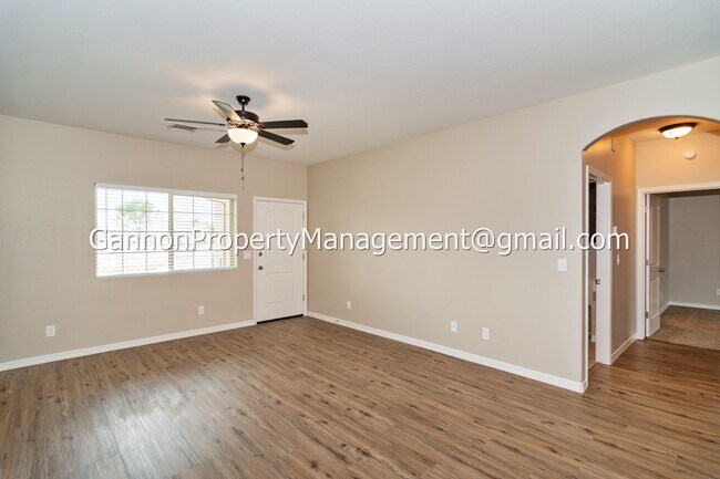 Foto del edificio - 4734 N Ocotillo Dr