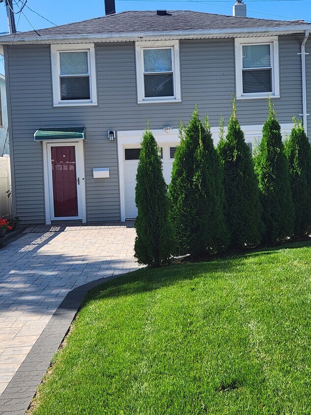 Privacy, back from street location. - 409 Brinley Ave