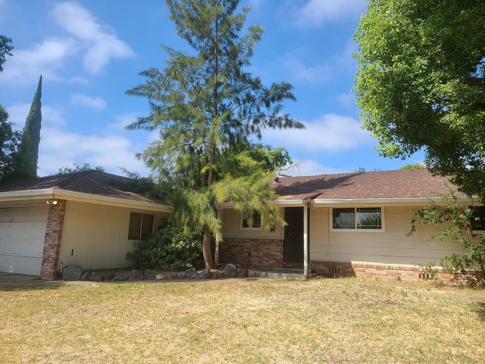 Primary Photo - 7084 Wilshire Cir