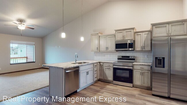 Building Photo - 2 br, 2 bath House - 1214 N Brennan Court