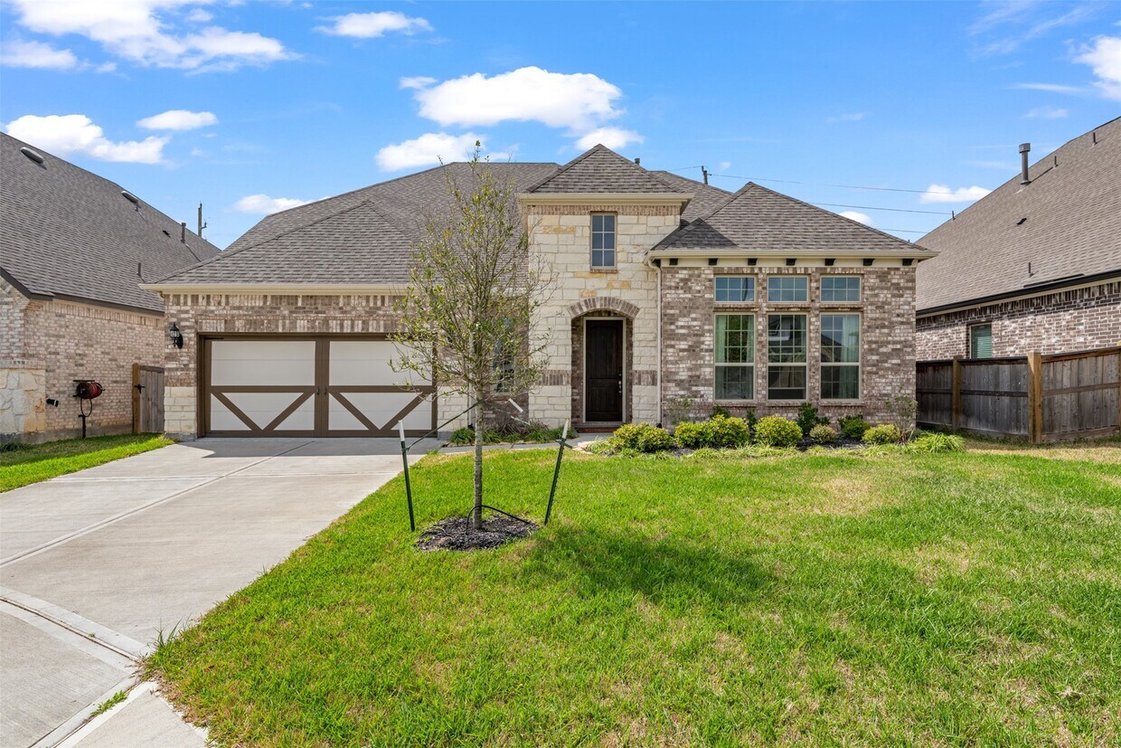 Foto principal - 6007 Marsh Lk Ct