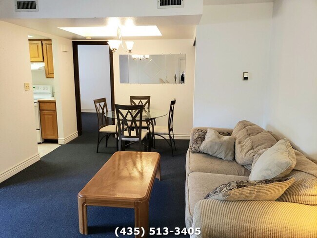 Foto del edificio - Powder Wood Condo - Long Term Lease