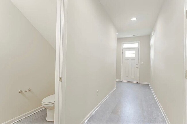 Foto del edificio - 115 Sweet Almond Ct