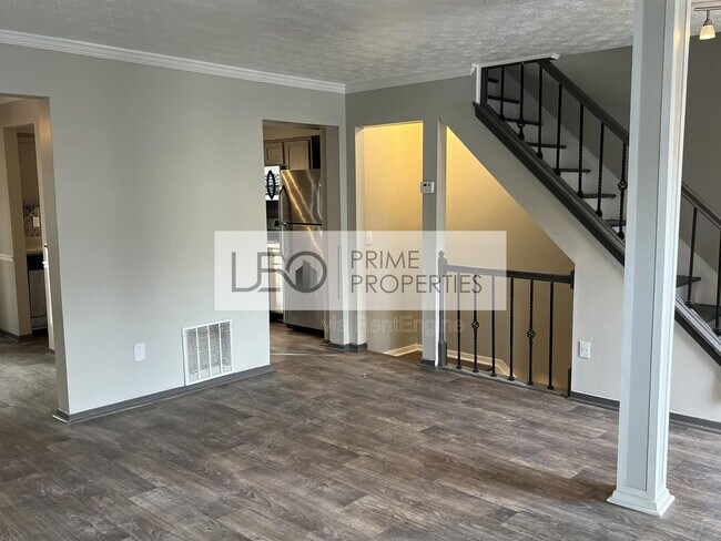 Foto del edificio - 3081 Shadow Walk Ln