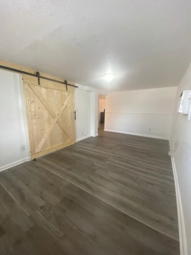 Living Room - 1247 Avant Ave