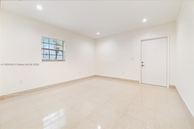 Foto del edificio - 11480 SW 42nd Terrace