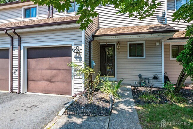 Foto del edificio - 6 Tulip Ct