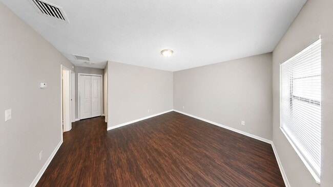 Photo - 921 E Poinsettia Ave. Apartment
