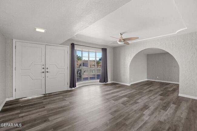 Foto del edificio - 11200 Warcloud Ave