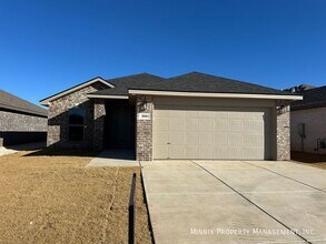 Building Photo - 2010 Cottonwood Ave