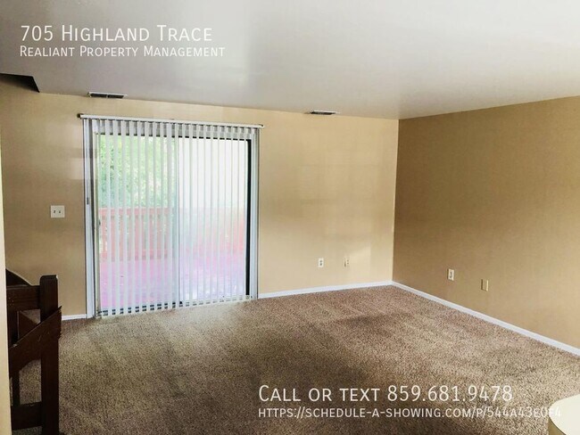 Foto del edificio - 705 Highland Trce