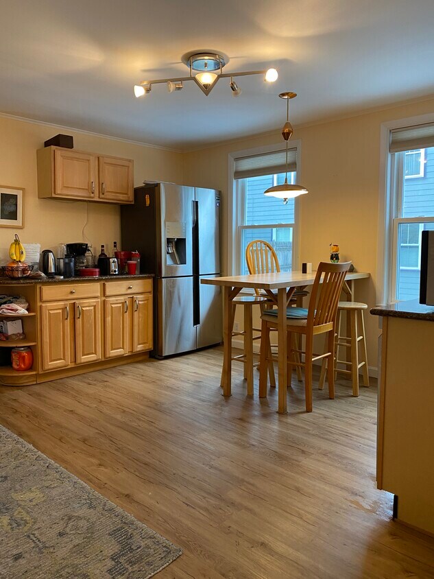 Foto principal - 25 Cedar St