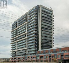 Building Photo - 2545 Simcoe St N