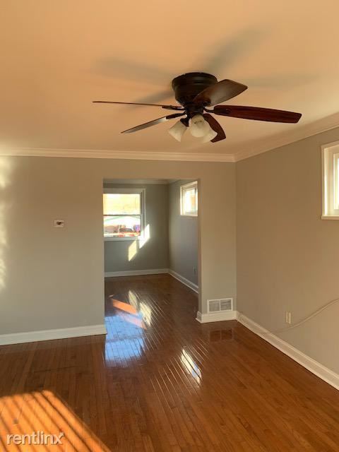 Building Photo - 3 br, 2 bath Townhome - 1924 Jasmine Rd