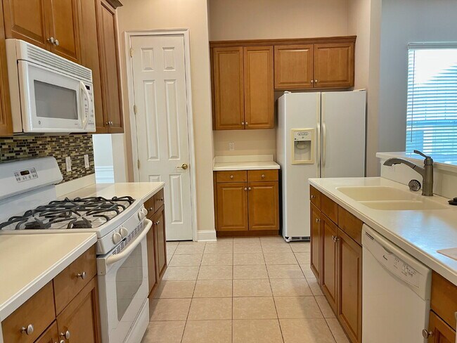 Building Photo - 3BR|3BA Palencia Patio Home