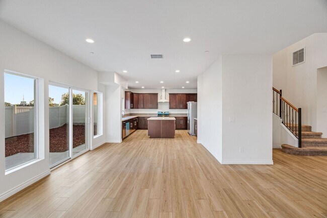 Foto del edificio - 4 Bedroom house with view