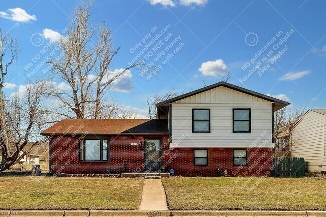 Building Photo - 3 br, 2 bath House - 5320 N Tulsa Ave