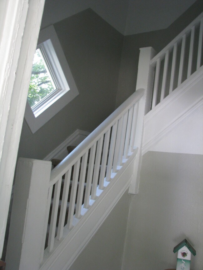 Foto del edificio - 1353 Ashland Ave NE