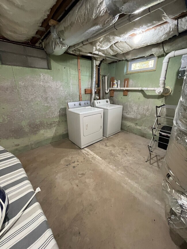 26 Sagamore Dr, Charlestown, RI 02813 House Rental in Charlestown, RI