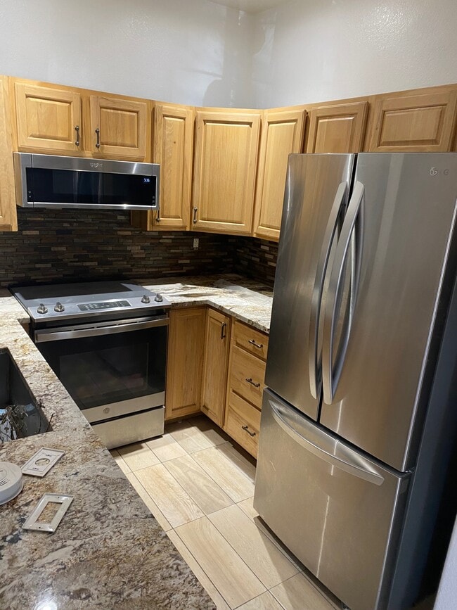 Photo - 627 S Depew St Townhome