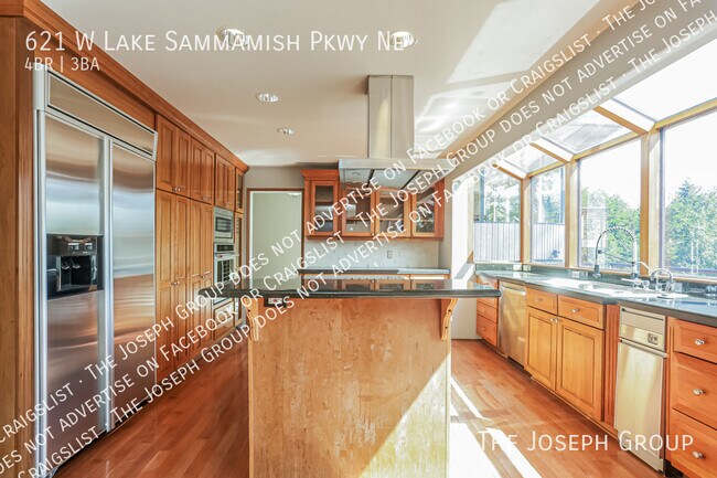 Foto del edificio - 621 West Lake Sammamish Pkwy NE