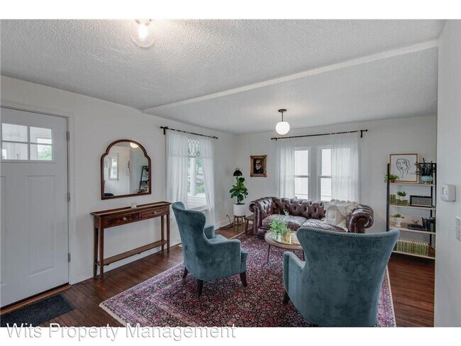 Building Photo - 3 br, 1.5 bath House - 4120 28th Ave S