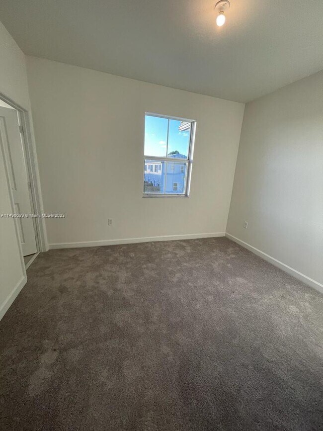 Foto del edificio - 29147 SW 162nd Ct