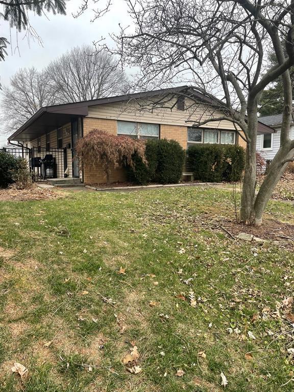 Foto principal - 4982 Ford St
