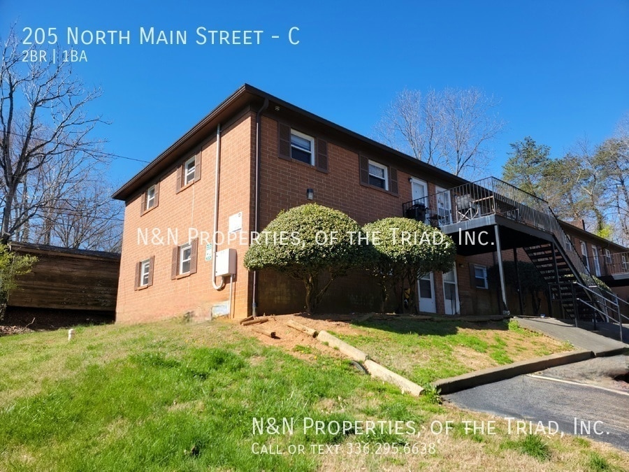2 Bedroom 1 Bath Apartment in King NC- Do... - 2 Bedroom 1 Bath Apartment in King NC-  Do...