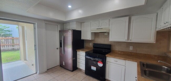Foto del edificio - 9212 W Highland Pines Dr