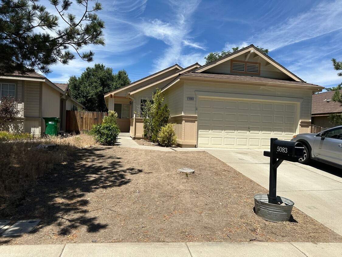 Primary Photo - Charming 3-bedroom, 2-bathroom