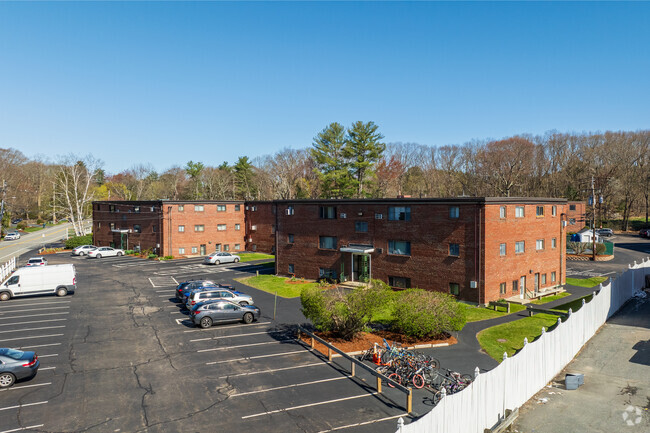 Building Photo - Mills Falls Condominium