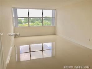 Foto del edificio - 1 br, 1 bath  - Wilshire Condo