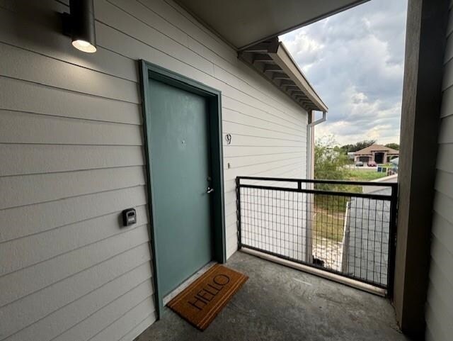 Foto del edificio - 1511 Don Camilo Blvd