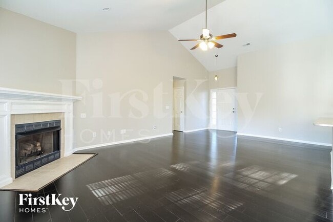 Building Photo - 3904 Melco Ct