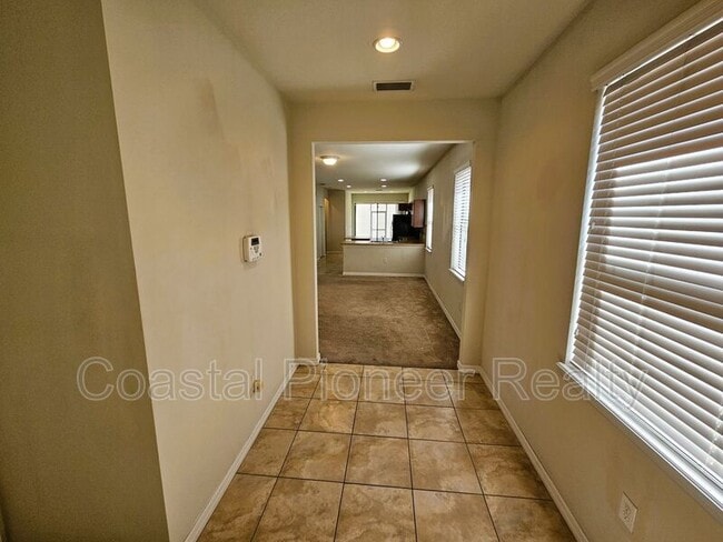 Foto del edificio - 6302 Magnolia Park Blvd