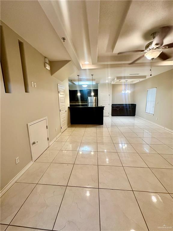 Foto del edificio - 1221 E Daffodil Ave