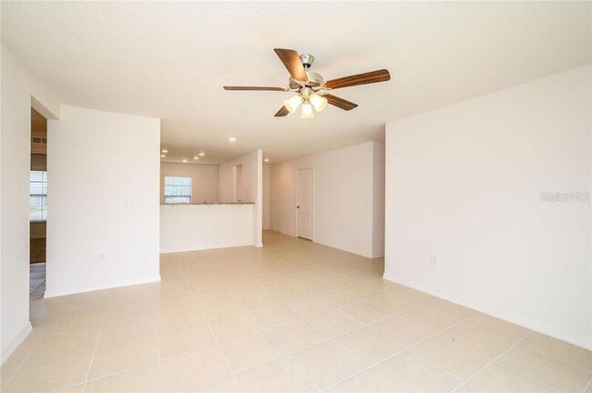 Foto del edificio - 2611 Providence Blvd
