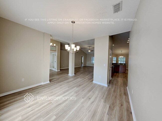 Building Photo - 6916 Krenson Oaks St