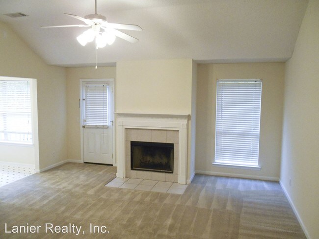 Building Photo - 132 Wimbledon Dr