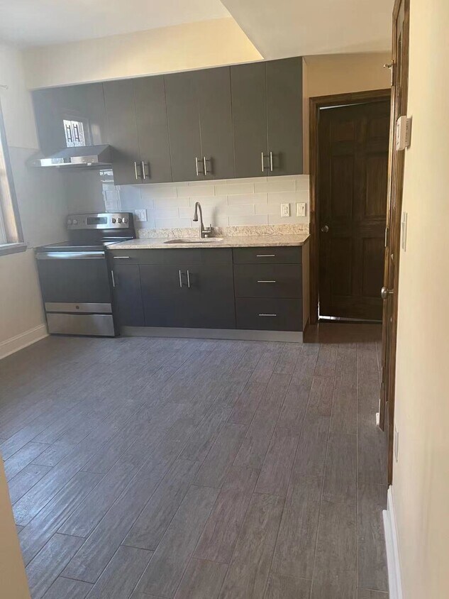 Foto principal - 1231 N 15th St