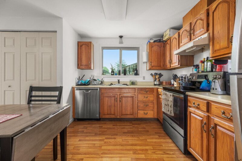 9 Beth Rd Unit 2, Columbia Falls, MT 59912 Room for Rent in Columbia