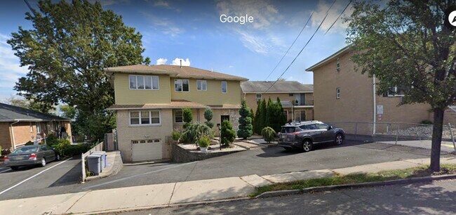 Foto del edificio - 570 Harrison Ave