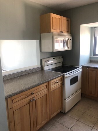 Foto del edificio - 11-13 Cox Ct