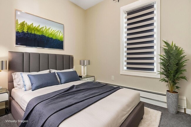 Building Photo - 470 Mallory Ave