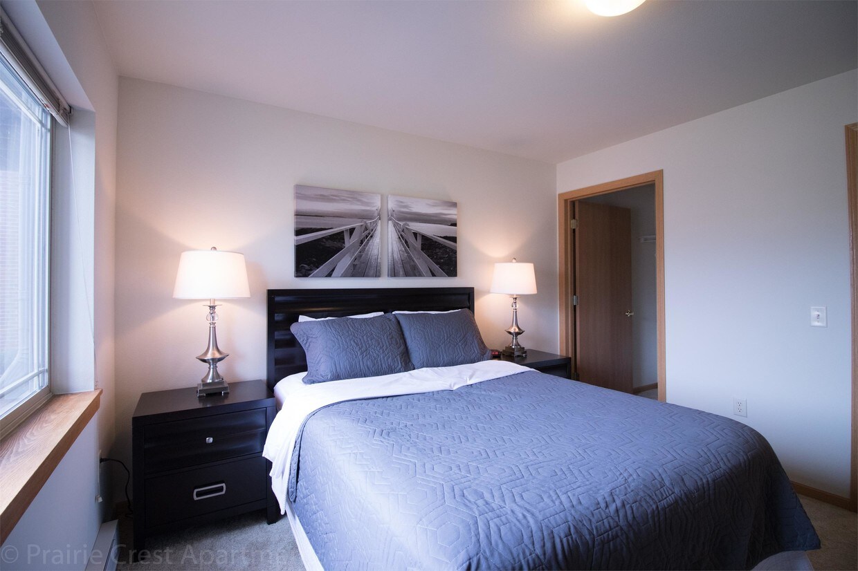 Foto principal - 200 Prairie Heights Dr
