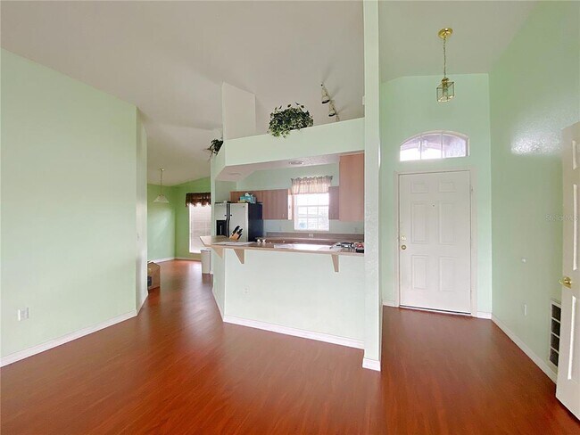 Building Photo - 445 Savanna Pointe St