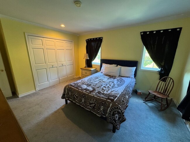 Building Photo - 2736 Stein Hill Ln