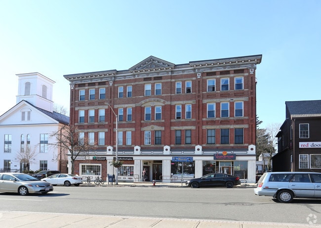 Building Photo - 63-71 S Pleasant St